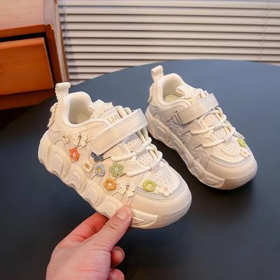 Kids Princess Shoes Thick Soft Sole Trendy Girls Sports Shoes Sweet Embroided 2024 New Fashion Children Sneakers with Flowers