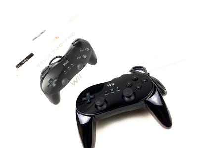 Wii Classic Controller Pro - Black (Japanese Versi