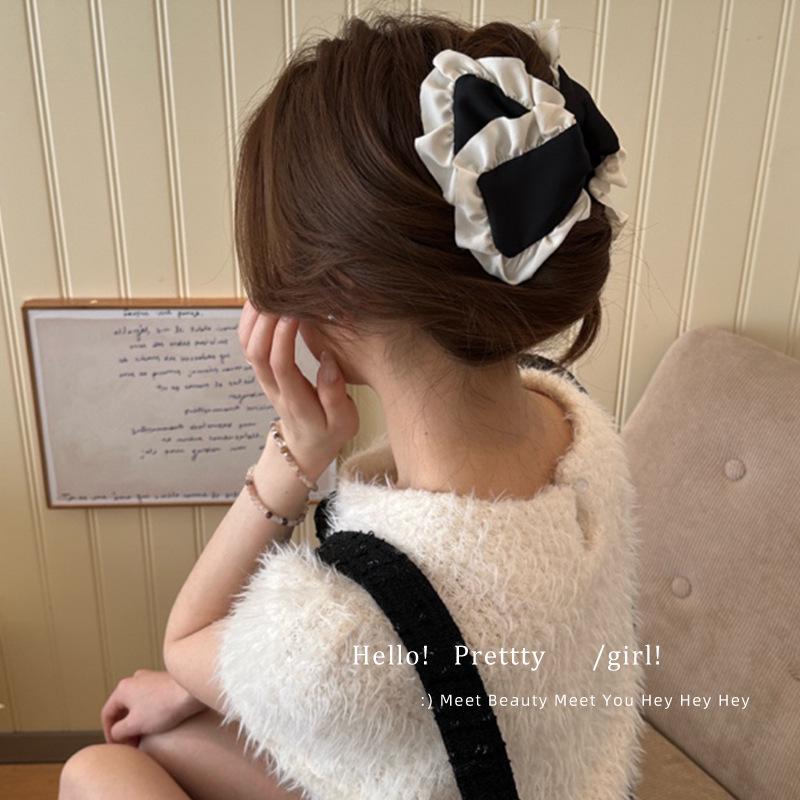 Super Gentle Girlish Triangular Silk Lace Claw Clip - Korean Princess Style Hair Accessory