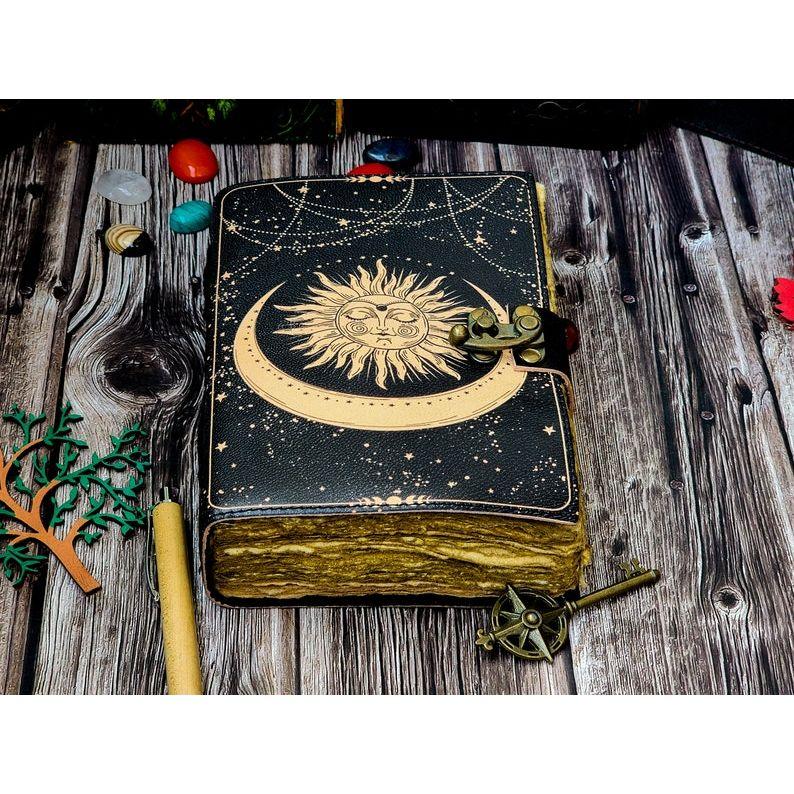 Sun Moon Vintage book for Men Women 200 Handmade pepar with Loc for Traveling Sketchbook poetry Notebook Birthday gifts For him pegan book