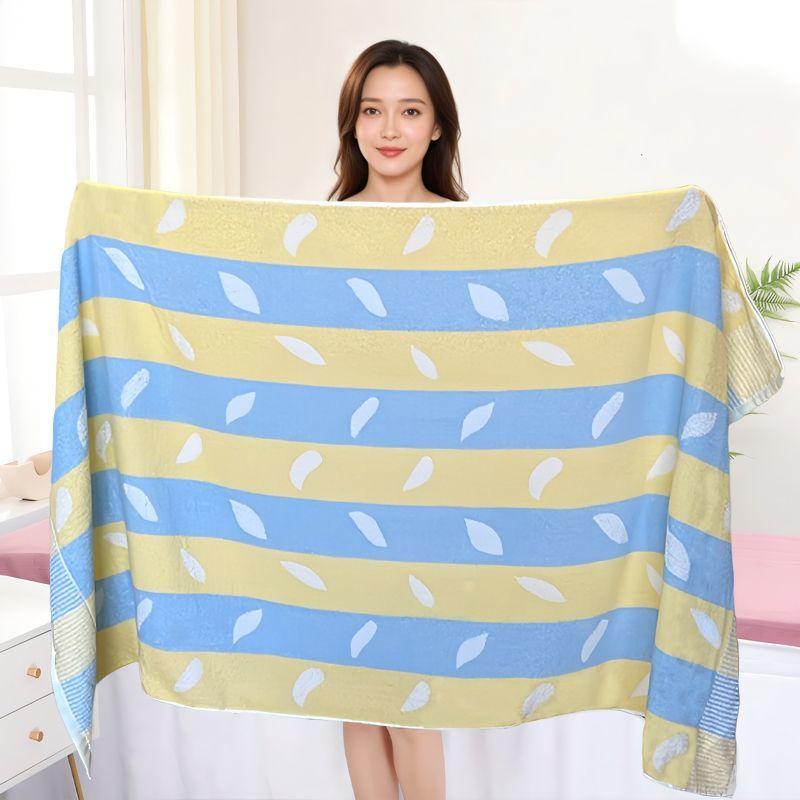 Cotton Bath Towel for Adult Home Use Soft and Absorbent Suitable for Men and Women Taking A Shower