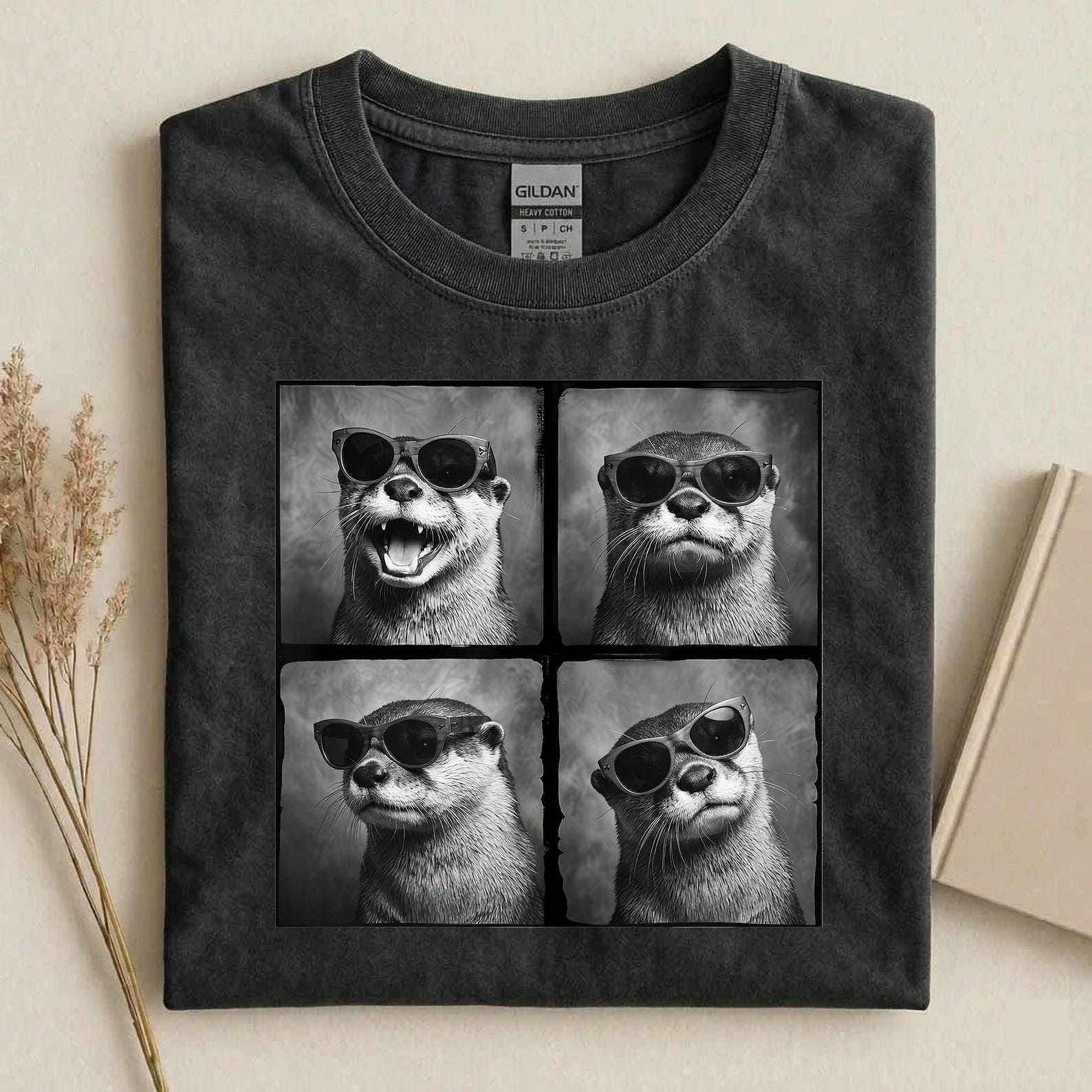 Cool Otter Sunglasses Shirt, Funny Otter Graphic Tee, Cute Animal T-Shirt, Black and White Otter Shirt, Trendy Wildlife Streetwear 4XL
