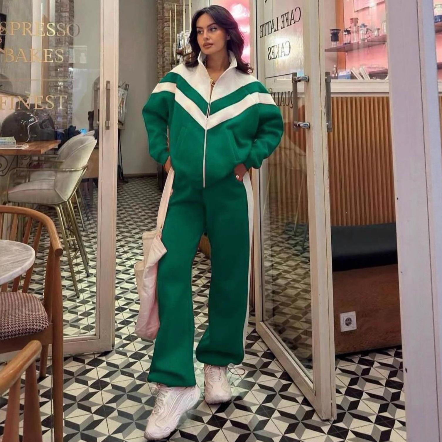 2026 Fashion Color Block Zip Up
