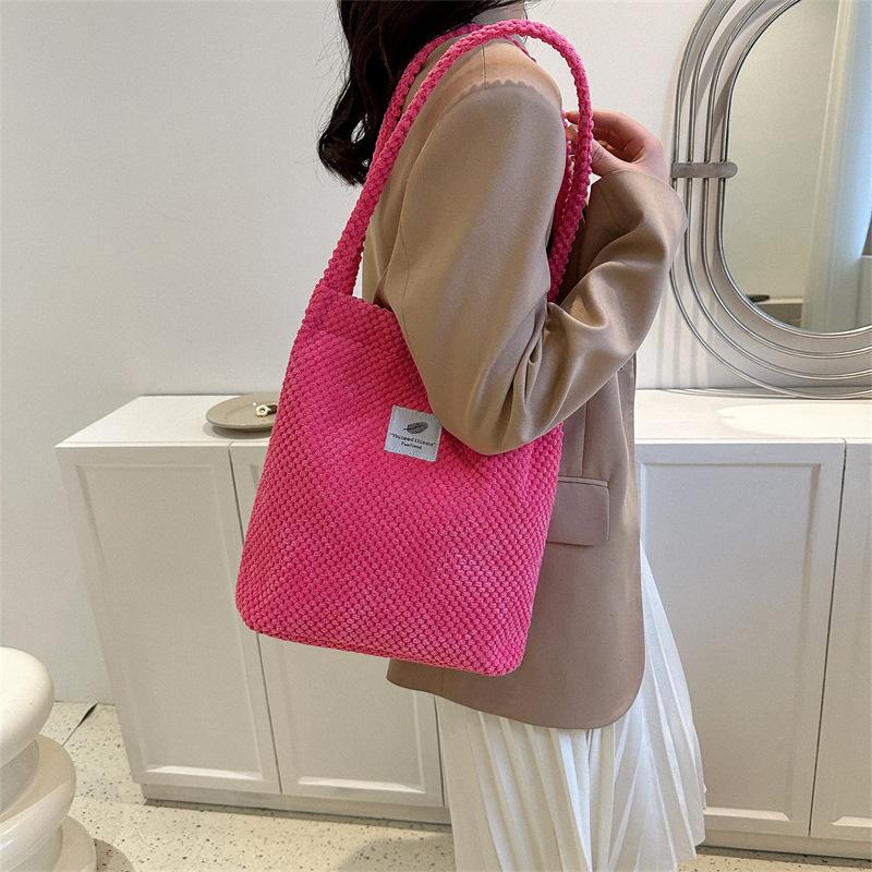 2025 spring new tote extra large bag versatile fashion letter shoulder handbag bag trendy retro solid color hand carry
