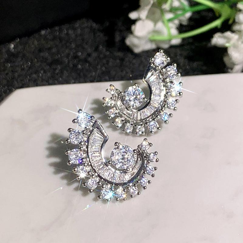 925 Sterling Silver Sparkling Cubic Zircon Stud Earrings for Women Gorgeous Engagement Wedding Jewelry Accessories GiftGood Product