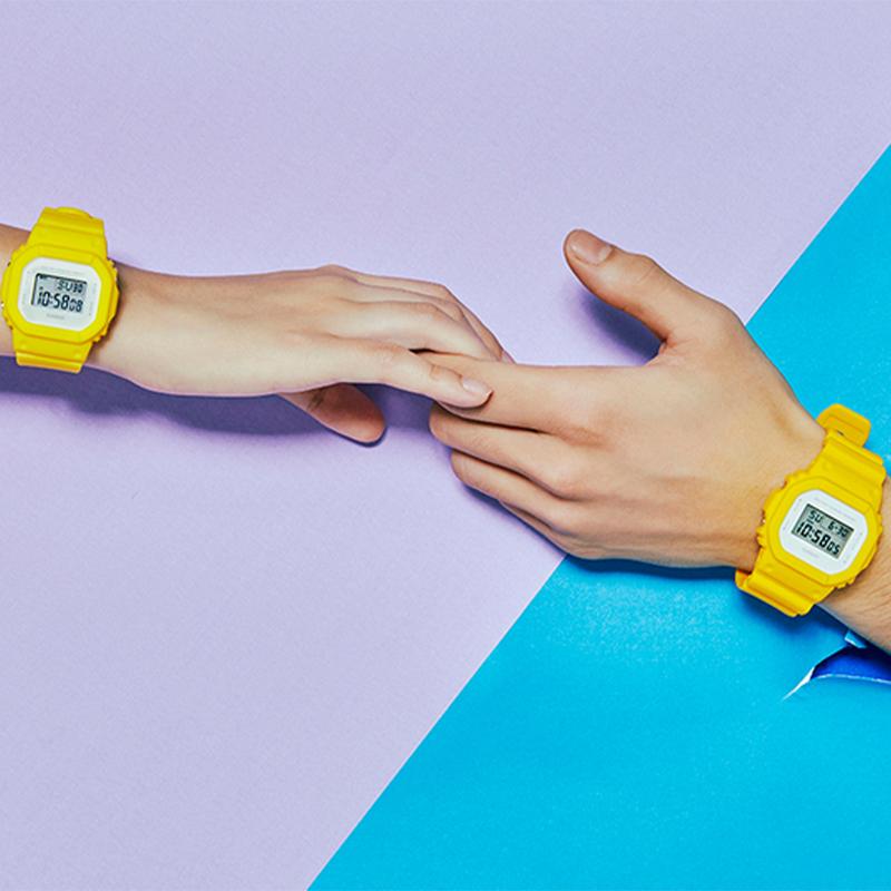 Casio G-Squad Series Digital Display Clear Simple Square Quartz Movement Resin Strap Watch Men watches Gray DW-5600CU-9