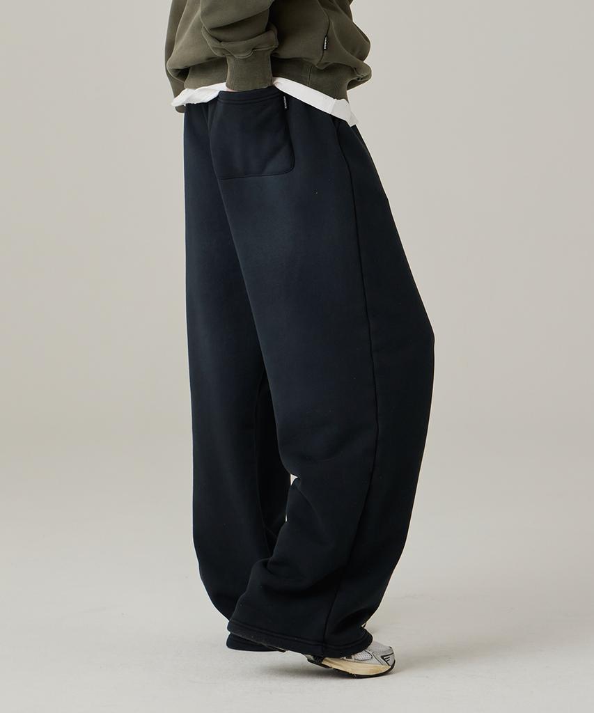 URBANAGE Pigment Wash Signature Wide Sweatpants Black