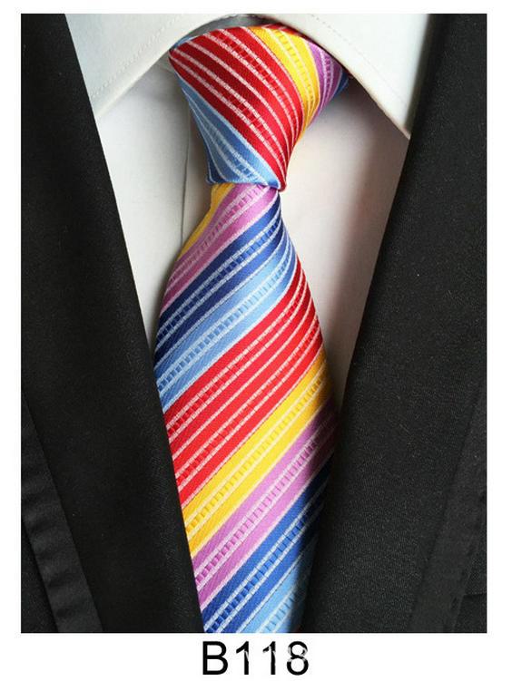 Cravate homme en soie et polyester faite main – Décontractée, formelle ou professionnelle