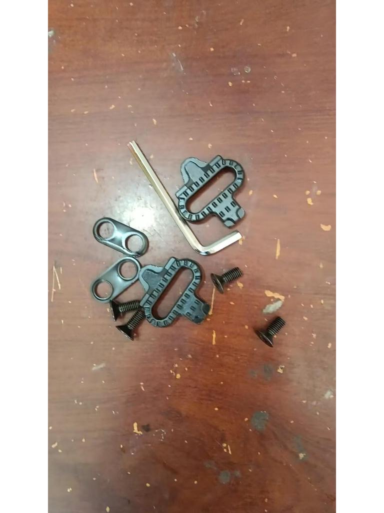 Unlocked All-Season Mountain Bike Shoes - Unisex, Breathable, Hard Sole