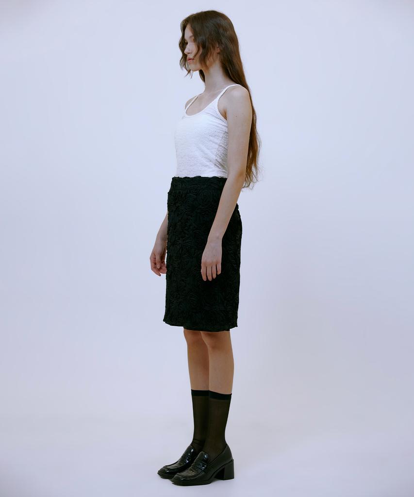 Thirteen Months Chiffon Flower Midi Skirt (Black)