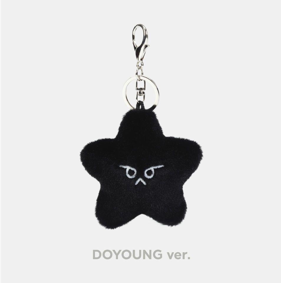 

[USED] Sold out immediately NCT127 Official BLACK STARFISH Keyring Doyoung
