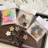 Nya slumpmässiga 10 st mini-blommor i akryl hårspännen för kvinnor vintage hårklor krabbklämma hårspännen flicka huvudbonad tillbehör