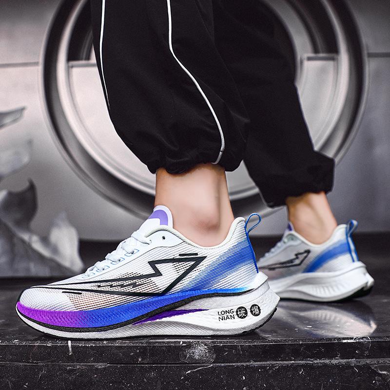 New running shoes for male and female couples summer breathable Professional racing student sports ultralight sports
