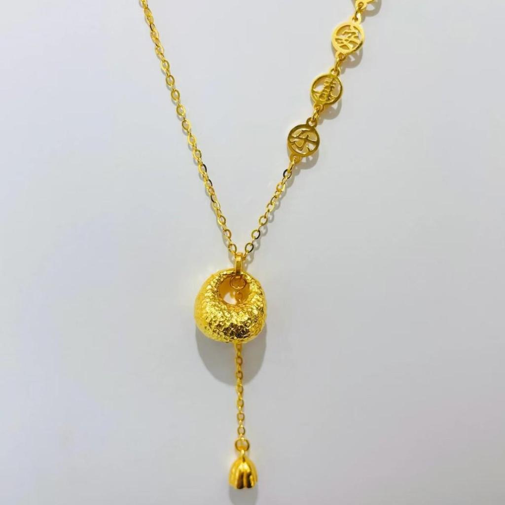 Ancient Gold Lucky Baby Necklace with Hollow Fu Plate Pendant Clavicle Chain
