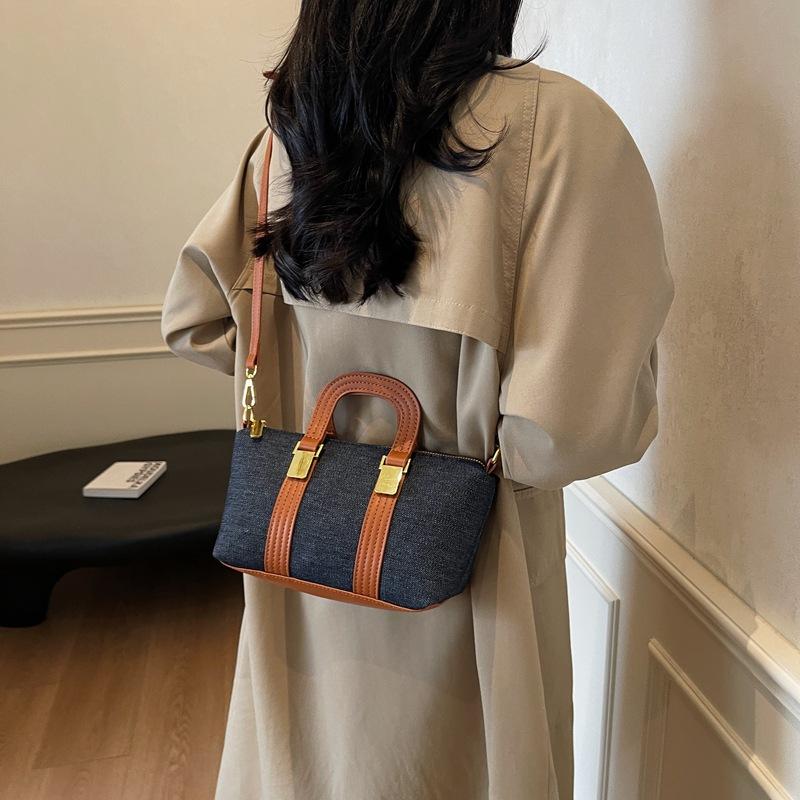 2025 plaid bowling bag women's high-end sense niche underarm chain bag exquisite portable messenger bag