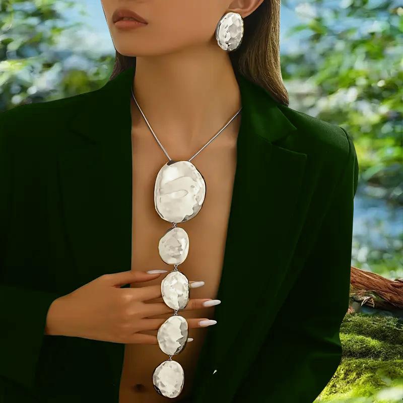 Women's Gray Oval Necklace and Sweater Chain Set