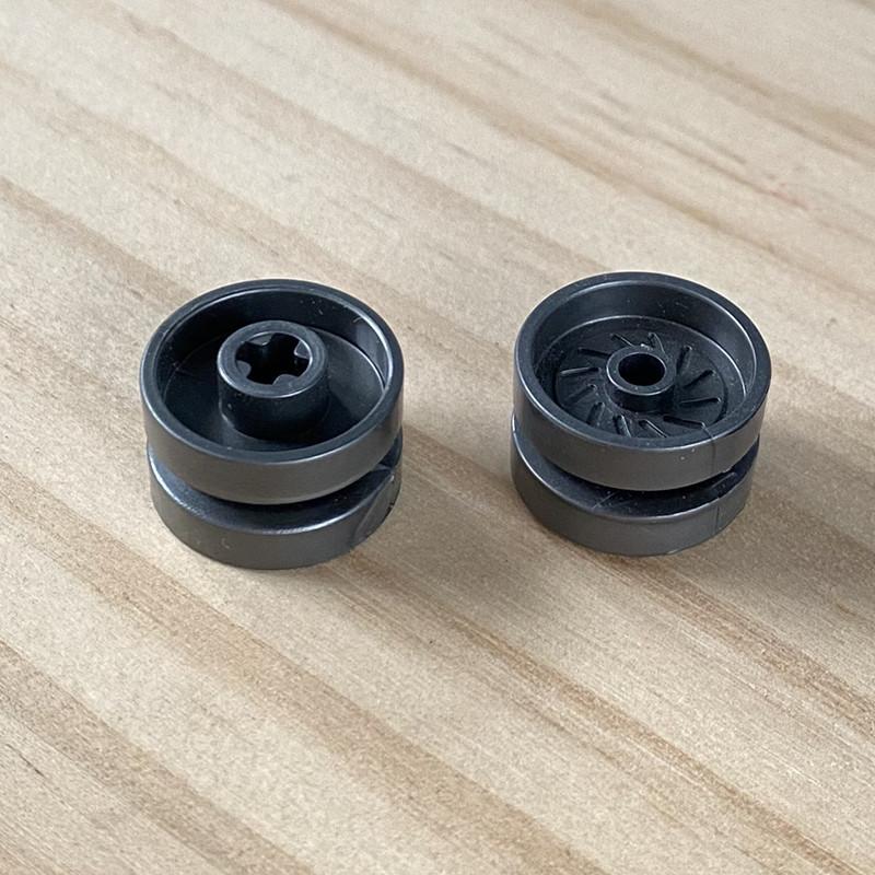 

Совместимо с высоким строительным блоком 18976 Ступица колеса 18977 Шина 18X12 мм Аксессуары Детали Сборка Обучающие игрушки 1 piece