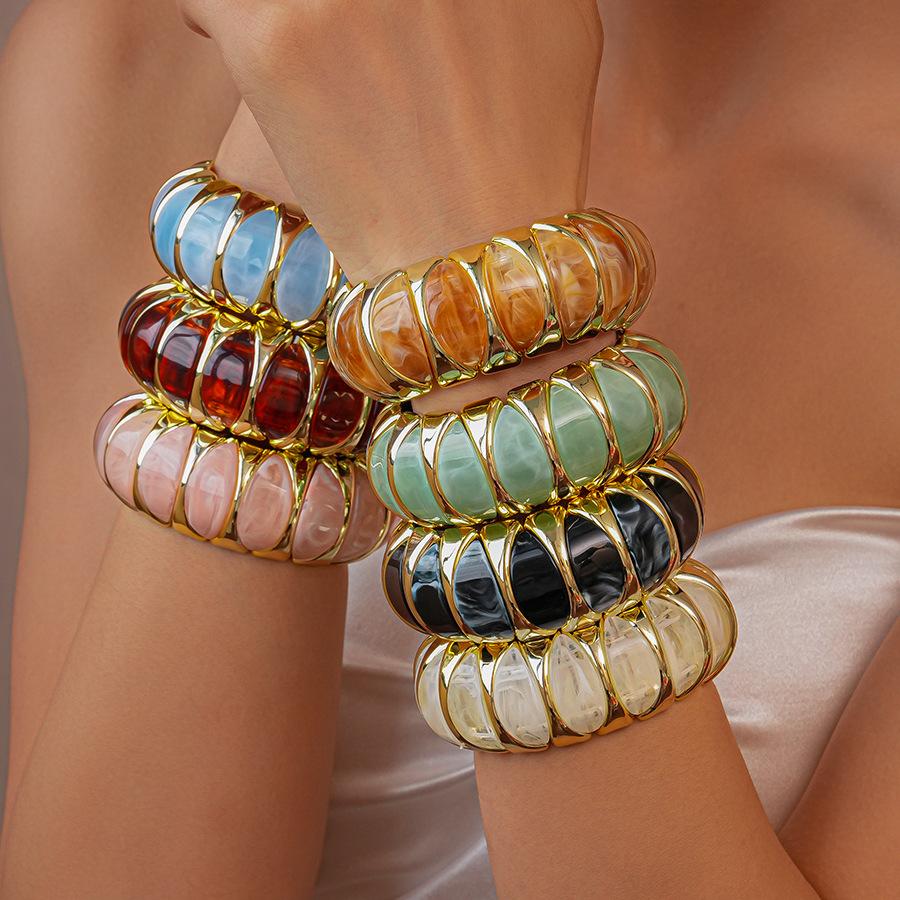 Women's Strand Bracelets For Fashion Jewelry