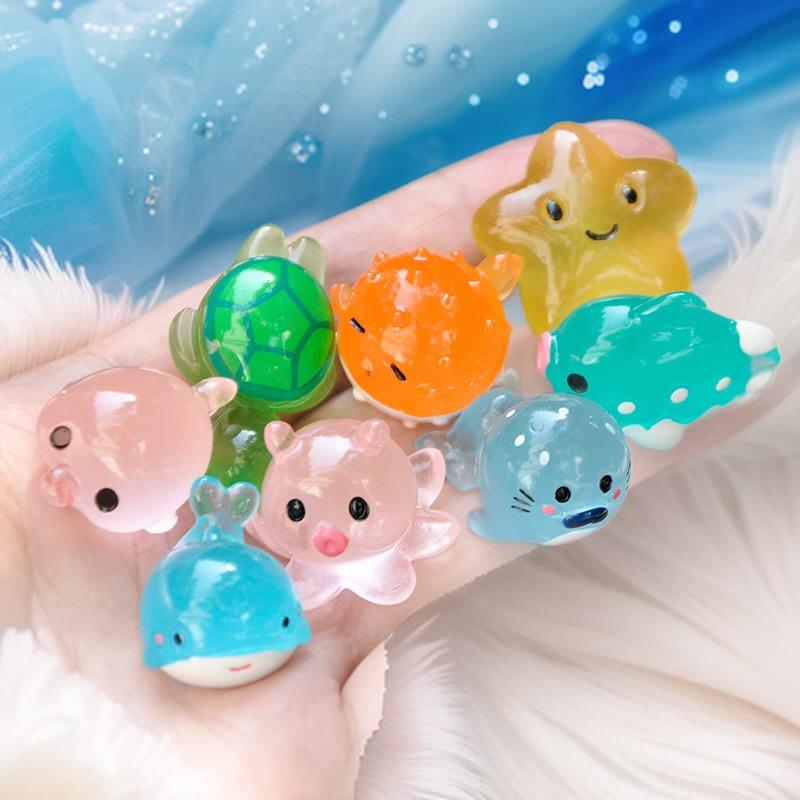 Moss Micro-Landscape: Luminous Marine Animal Figurines for Fish Tank Decoration