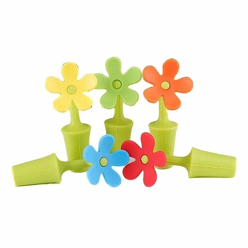 1pc Sun Flower Shape Wine Stopper Silicone Wine Champagne Bottle Stopper For Home Kitchen Bar  ( Color Random )