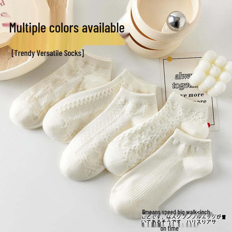 5 Pairs of Black and White Striped Mid-Calf Socks: Autumn/Winter Korean-Inspired Academy Style