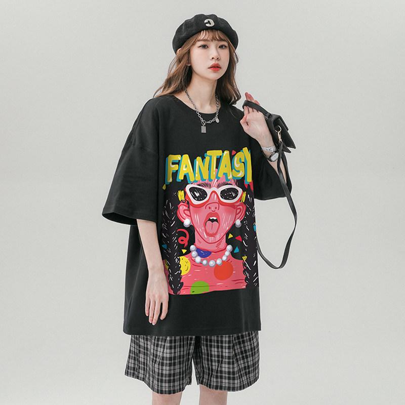 Unisex Retro Graffiti Print Loose-fit Cotton T-shirt - Plus Size Available