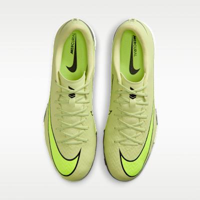 Nike Zoom Mercurial Vapor 16 Academy TF Max Voltage Pack