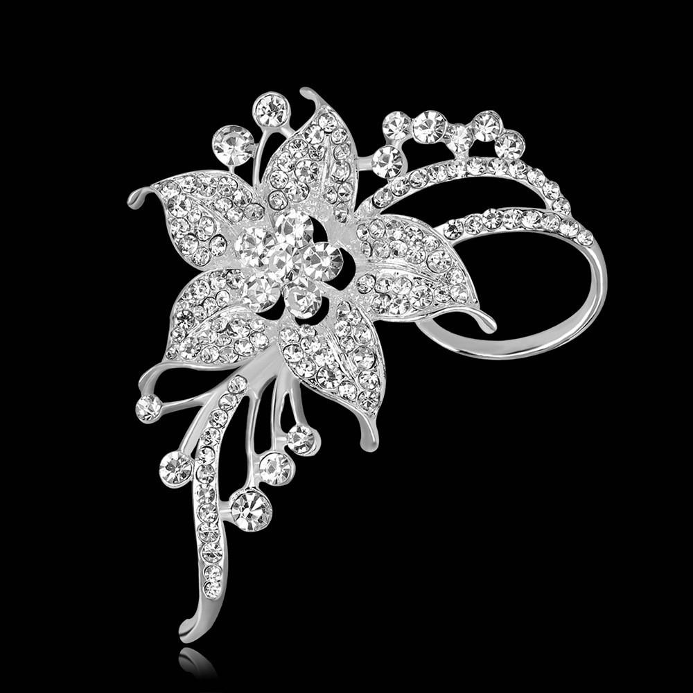Alloy Leaf Brooch Pin With Rhinestones For Women Spring Fashion Jewelry