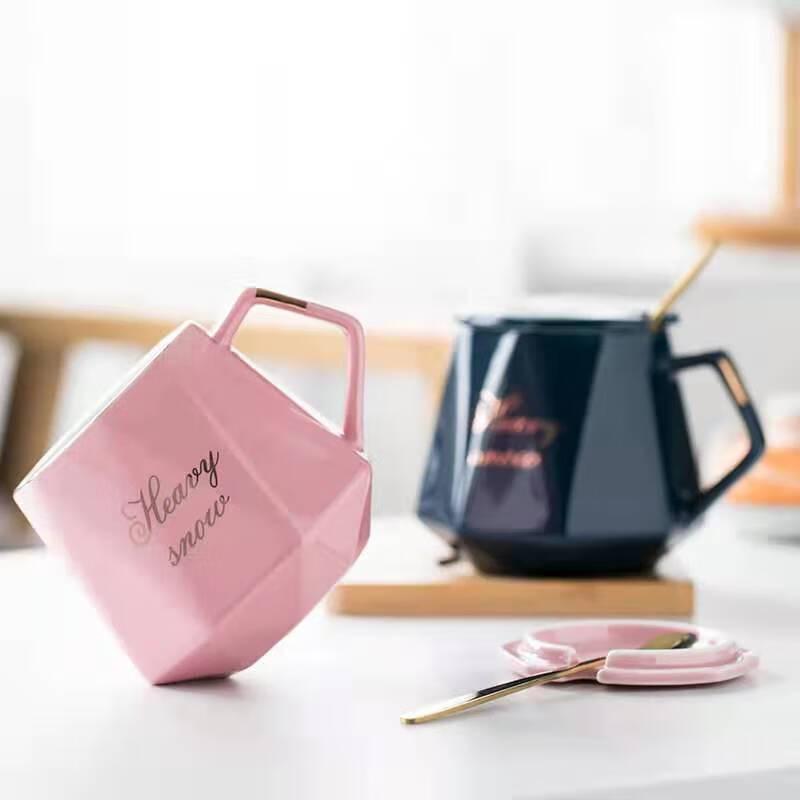 Luxury Ceramic Coffee Mug Set with Lid and Spoon