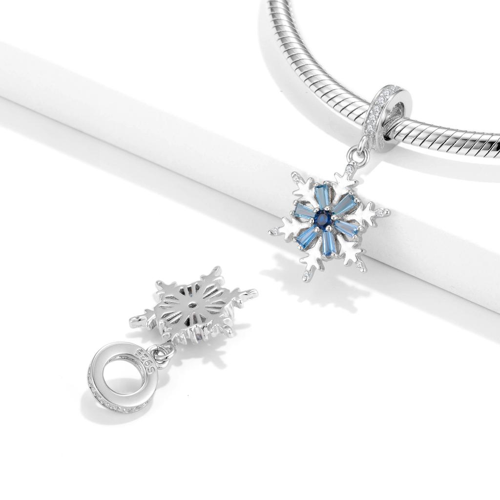 MAGIC CHARM Blue Shining Snow Flower Pendant Christmas S925 Silver Girl Pan Family Bracelet DIY Pendant