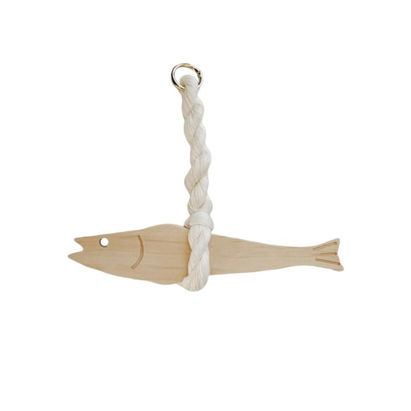 Handcrafts Wooden Fish Door Chimes Hanging Ornament with Bells Door Pendants for Home Office Decoration Wall Art Decors
