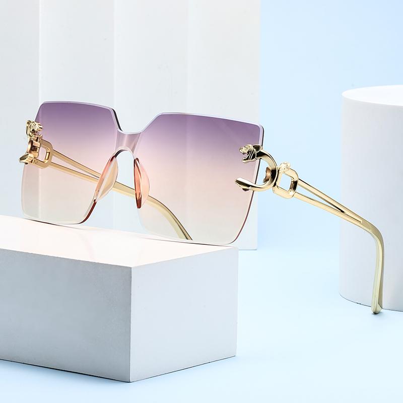 Retro Square Metal Sunglasses Women Men Rimless Trend Luxury Shades Leisure Travel Sun Glasses Lady Man UV400 Protective Glasses