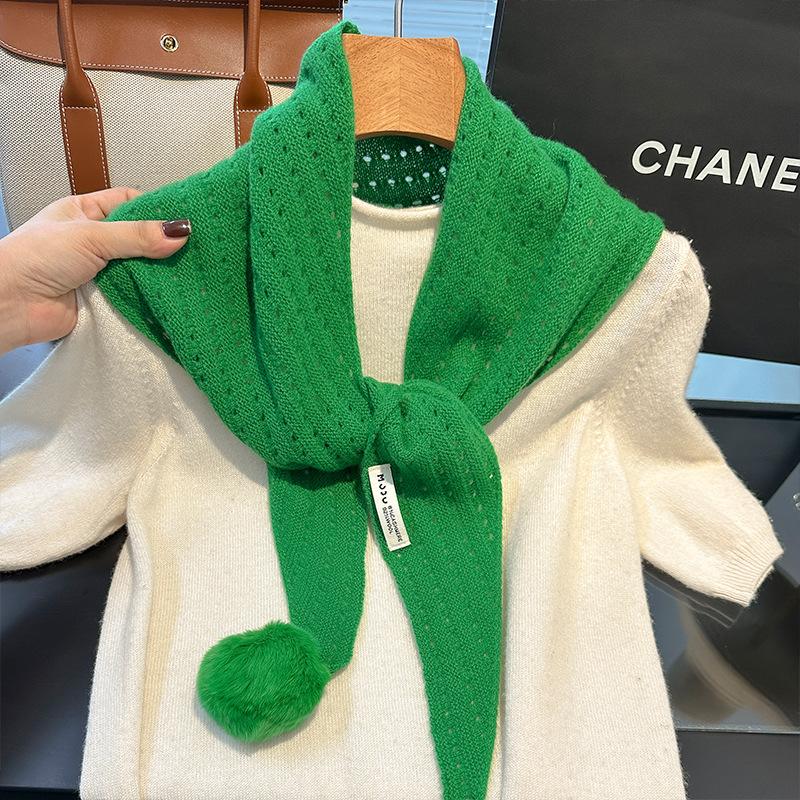 British Korean Triangle Scarf With Ball Niche 100% Wool Scarf Women Headscarf Knitted Scarf Multi-functional Warm Winter Scarf