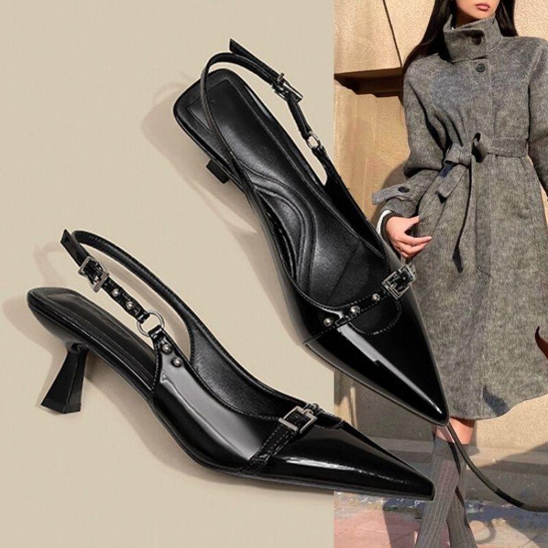 Nietenwort mit Temperament Taschenkopf Sandalen spitz zulaufend Temperament dünner Absatz königliche Schwester sexy High Heels 2025 Sommer und Herbst neue Modelle