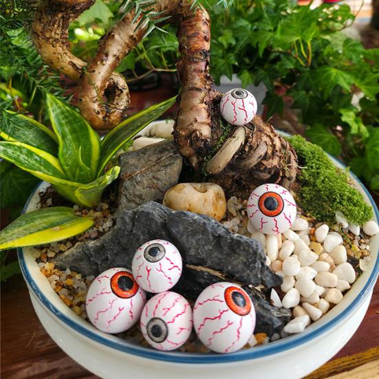 6Pcs Halloween Eyeball Ornaments Resin Realistic Eyeballs Spooky Eyeball Decorations for Potted Plants DIY Craft Horror Themed Party Decoration