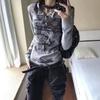 TrendHub Maglietta a Maniche Lunghe Retro Americana da Donna Autunno Stampa Totem Lettere Ricamate Maglia di Base Top