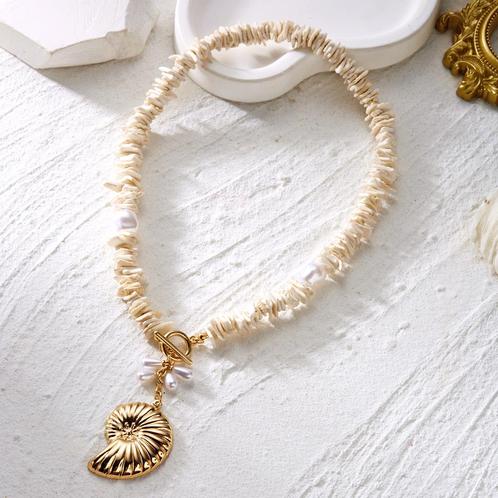 Exaggerated Imitation Pearl Conch Pendant Necklace for Women Boho Shell Starfish OT Toggle Clasp Choker Chain Party Jewelry Gift