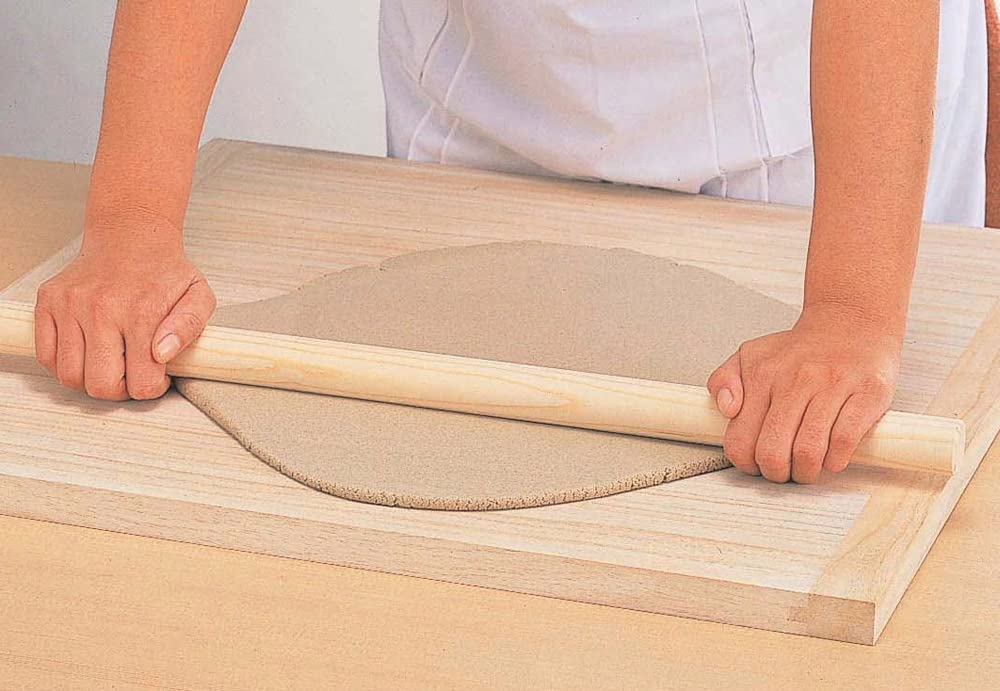 Kiso Kogei Soba Noodle Making Set (Serves 2-3) *No Noodle Knife, Beige