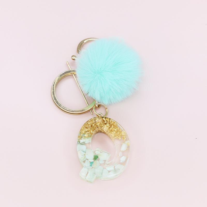 1PC Key Rings Fur Fluffy English Letter Keychain 26 English Plush Ball Women Car Decoration