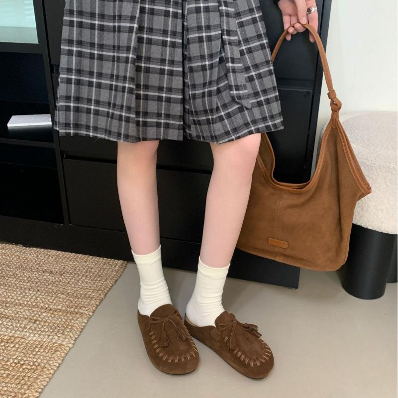 Platform shoes women's autumn 2025 new retro versatile Boken shoes one pedal bag head half slippers