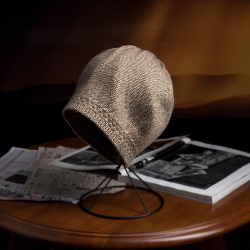 Cashmere Autumn and Winter New Style Women's High End Knitted Outdoor Warm Jacquard Ear Protection Hat Knitted Casual Toe Cap