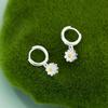 Mori Style Daisy Ear Cuffs: Trendy Korean & Japanese-Inspired Earrings for Students and Trendsetters.