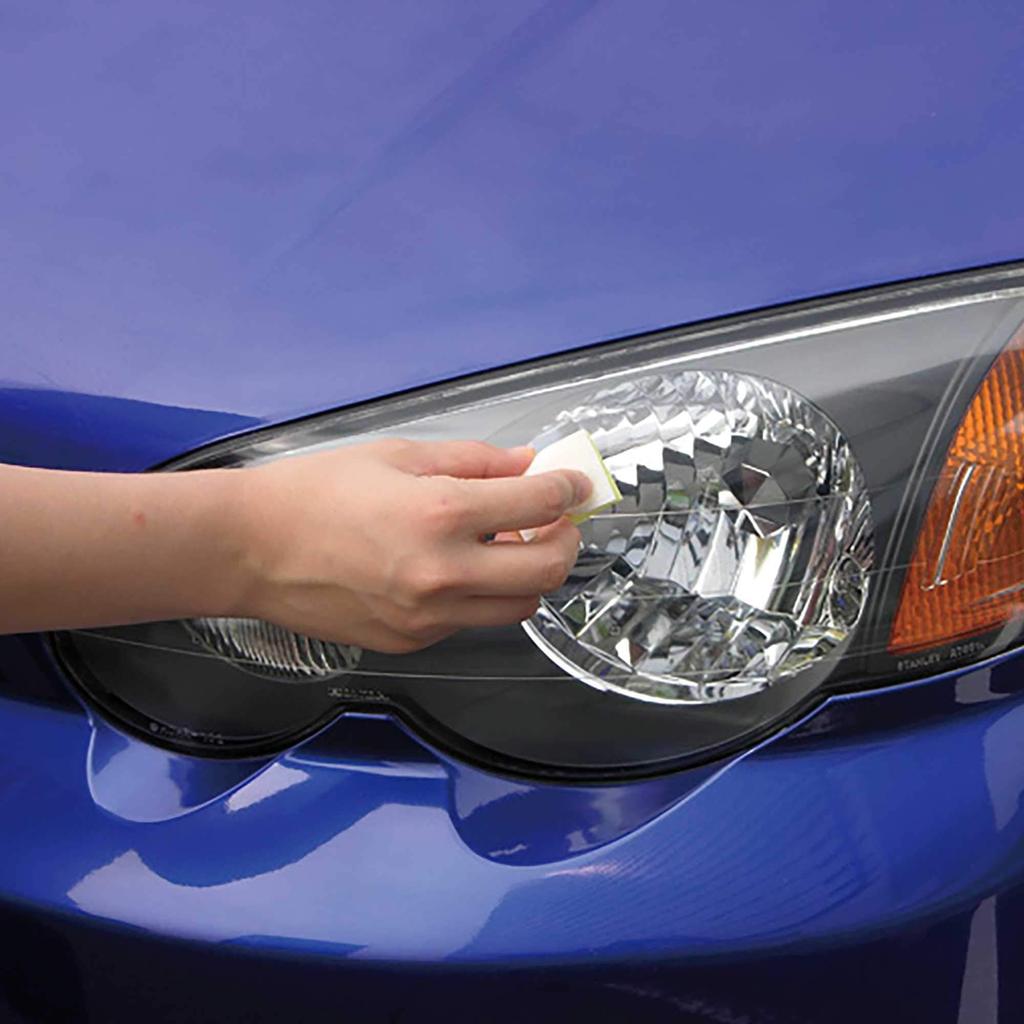 SOFT99 03133 (HTRC3) Light One Headlight Refresher