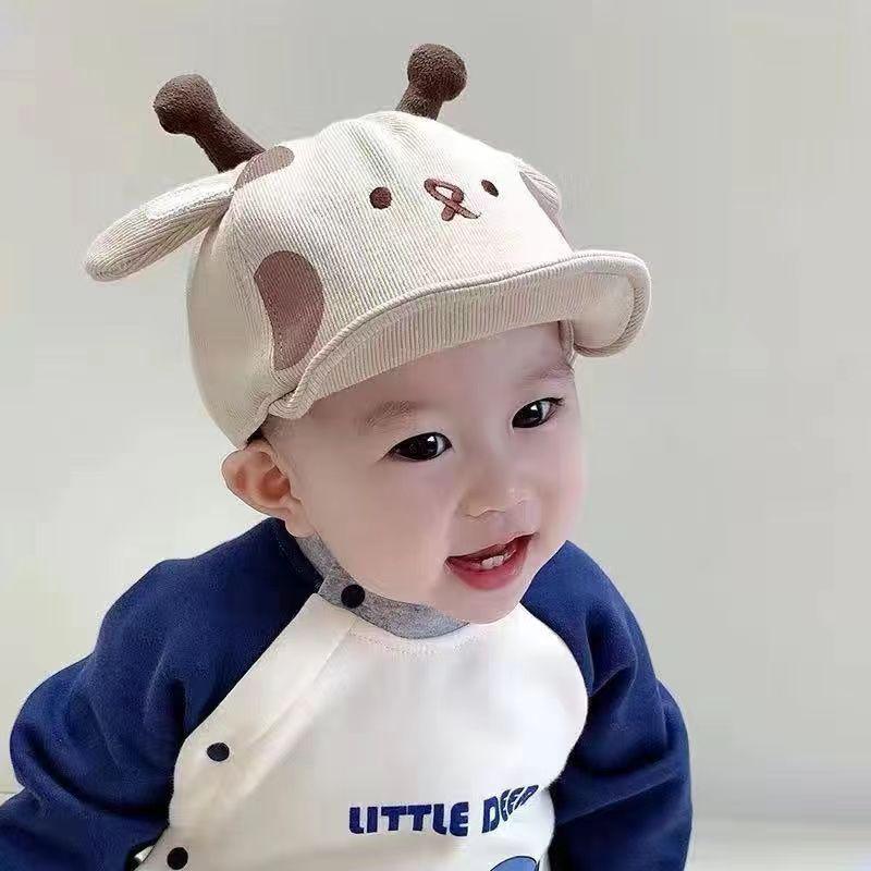 Unisex Baby Duckbill Cap: Cute Corduroy Baseball Sun Hat for Spring and Autumn