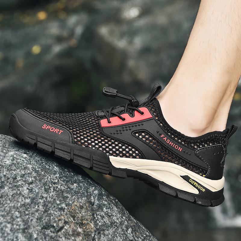 Fashion Men's Shoes Lightweight Men Casual Summer Shoes 2024 Hot Sale Male Hollow Out Sneakers Fashion Male Comfortable Walking Shoe