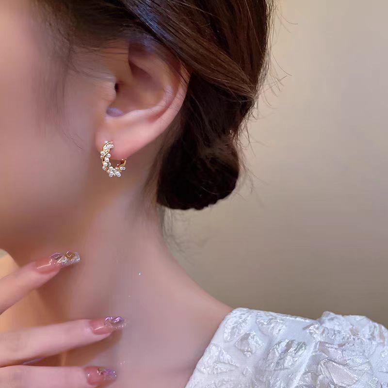 2024 Trendy Luxury Tassel Earrings – Simple, Versatile Bestseller for Women