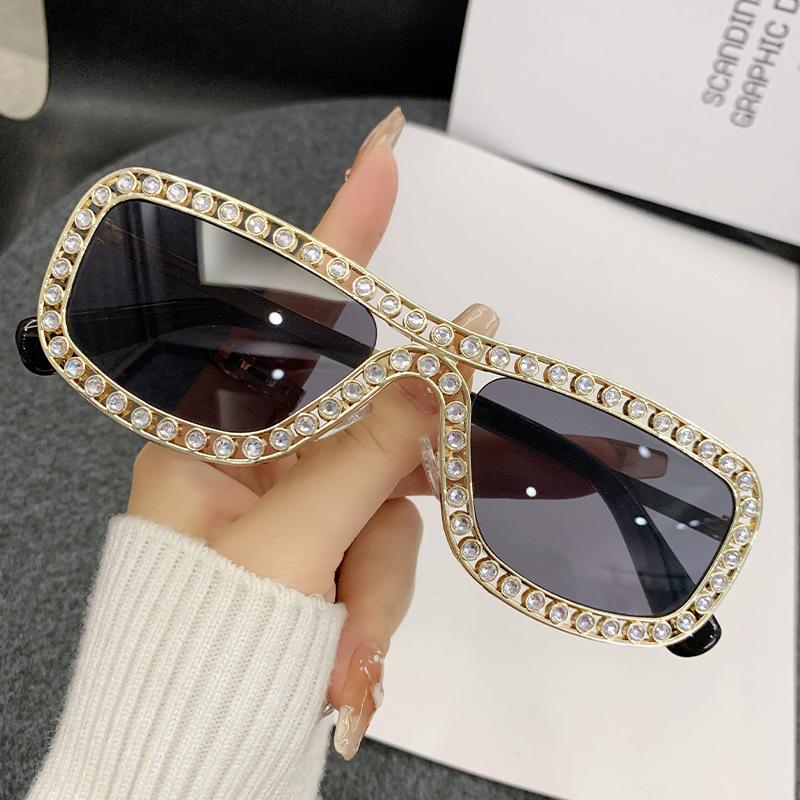

Luxury Brand Designer Rectangle Diamond Sunglasses Women For Men Popular Vintage Crystal Steampunk Sun Glasses Metal Shade Uv400