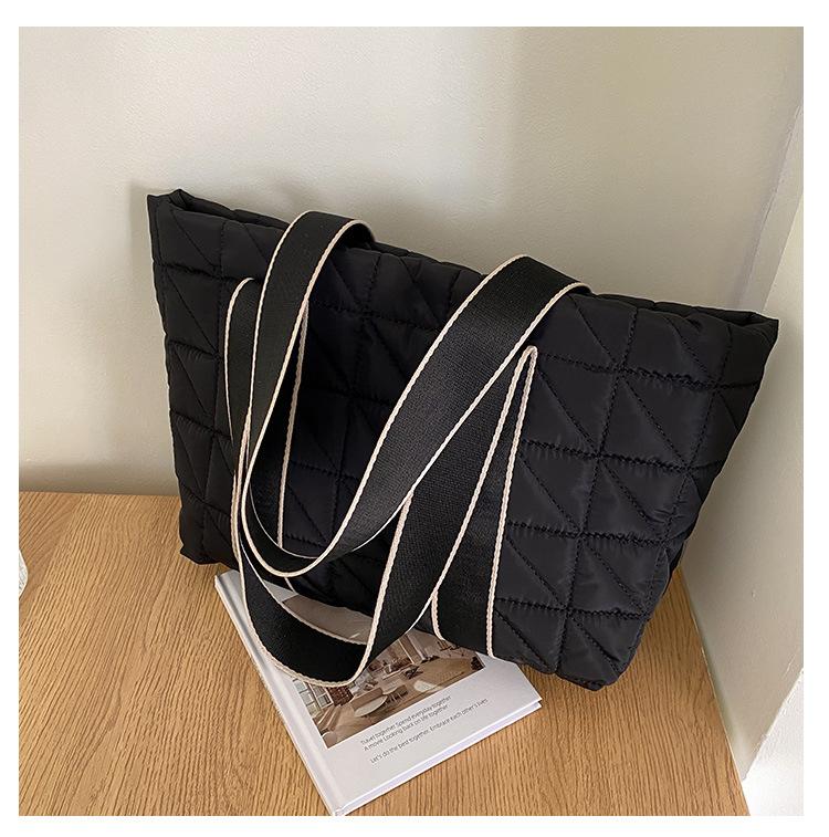 Down cotton bag women's new fashion casual diamond nylon cloth tote bag trendy large-capacity casual bag