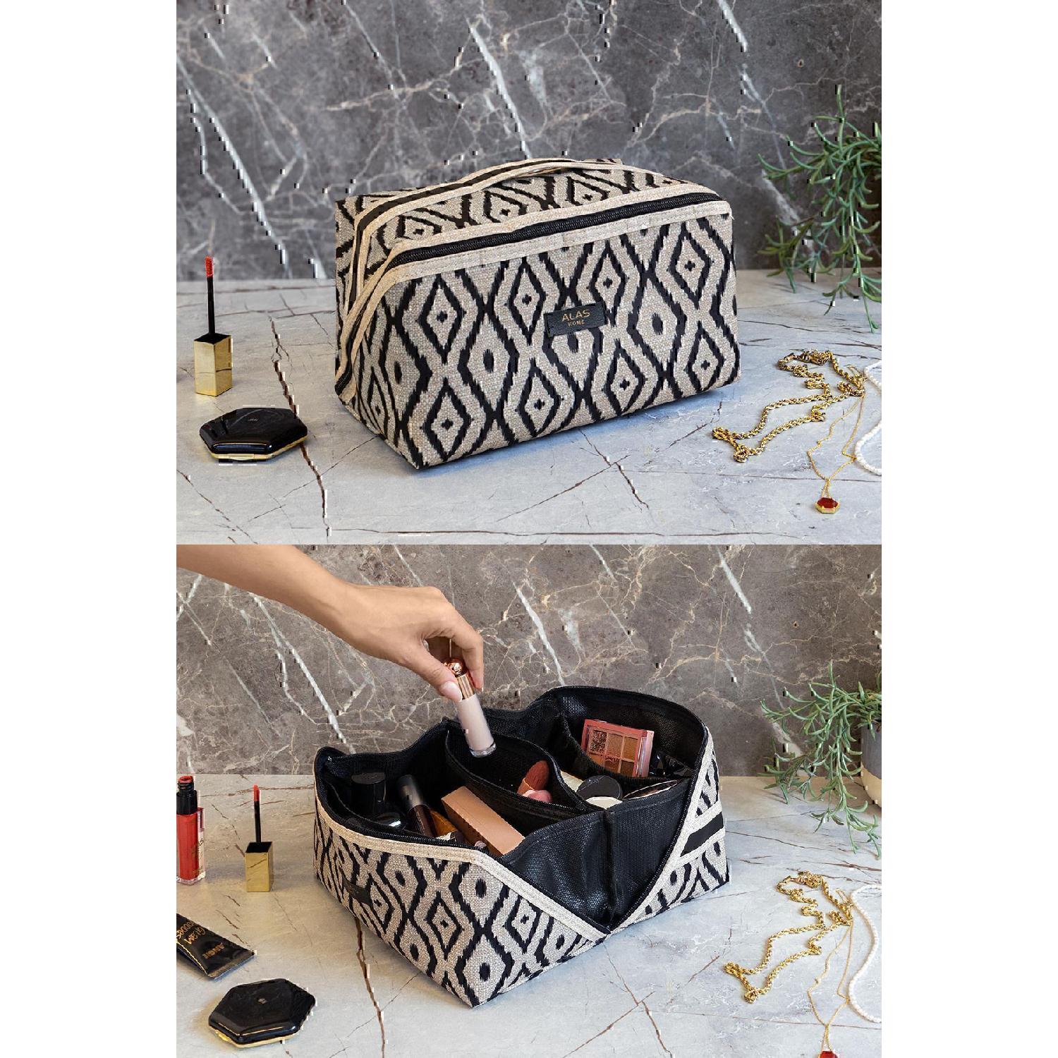 

Bohe Makeup Bag Organizer Travel Type Bag Organizer