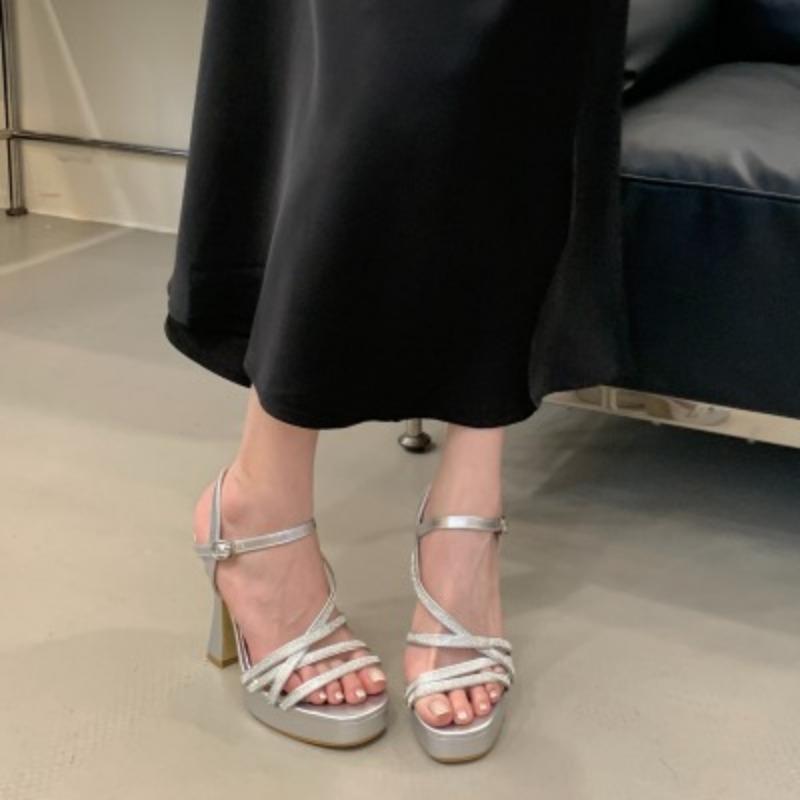 Sandals women's summer new versatile gold rhinestone high temperament open-toed waterproof table high heels